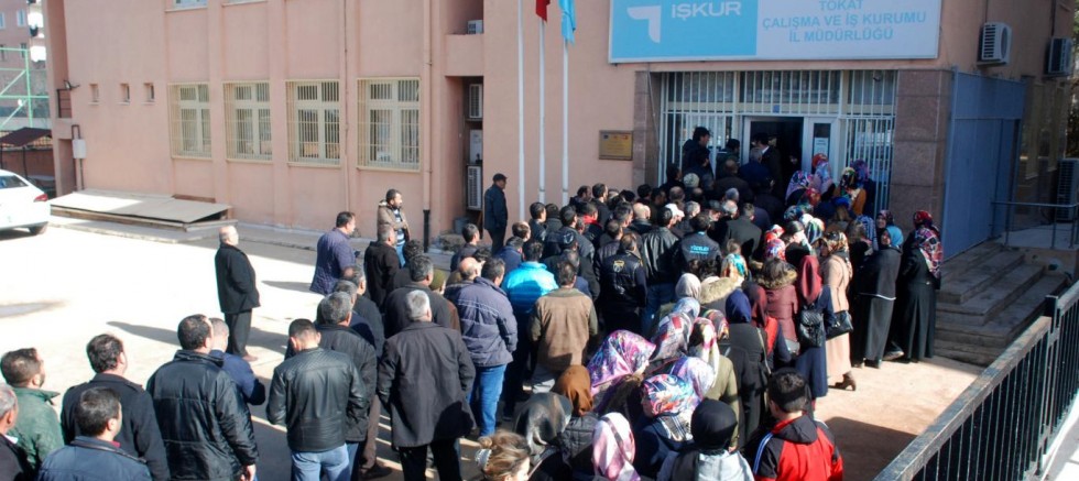 AKP 22 yılda 22 milyon işsiz yarattı