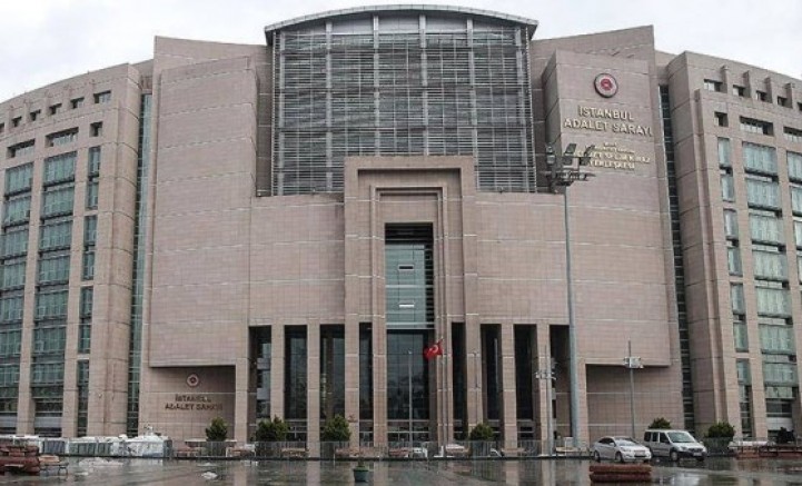 'Diplomasız Erdoğan' sloganı nedeniyle 20 yaşındaki genç 'suç işlemeye alenen tahrik etme' suçlamasıyla tutuklandı