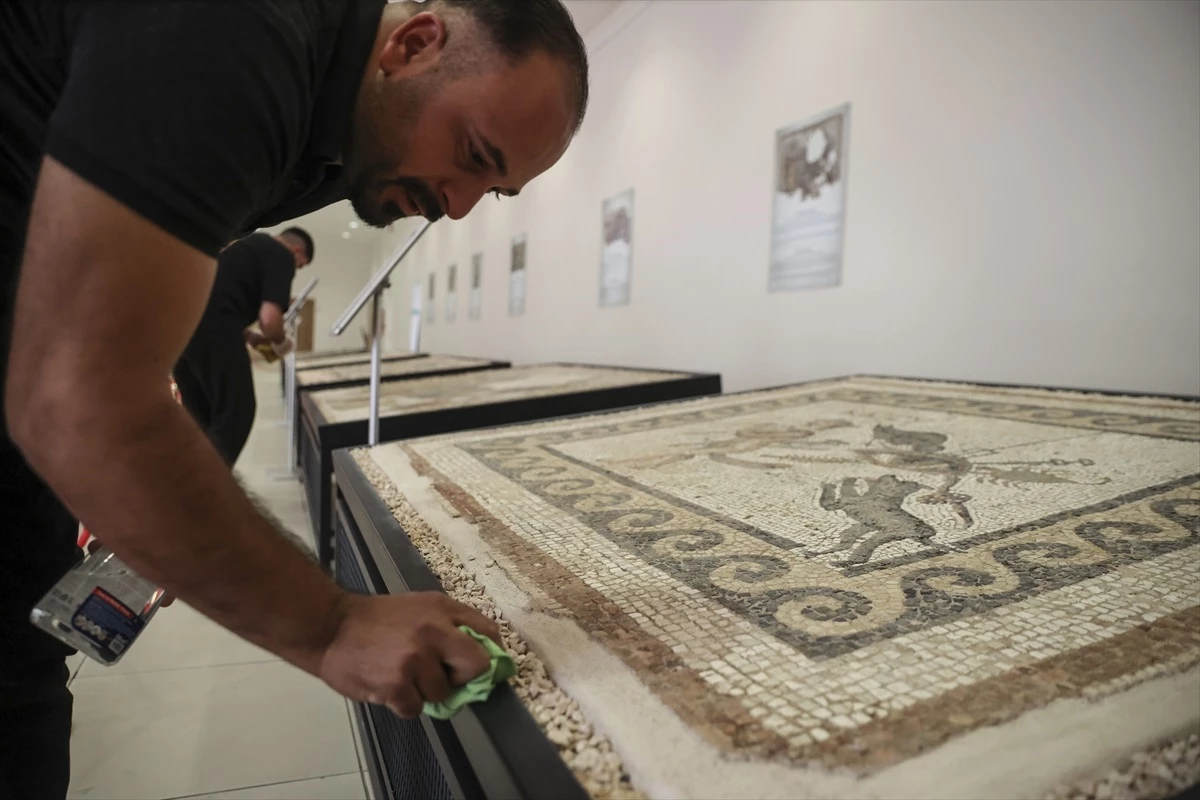 Hatay Arkeoloji Müzesi'ndeki Eserler Gaziantep'te Sergileniyor