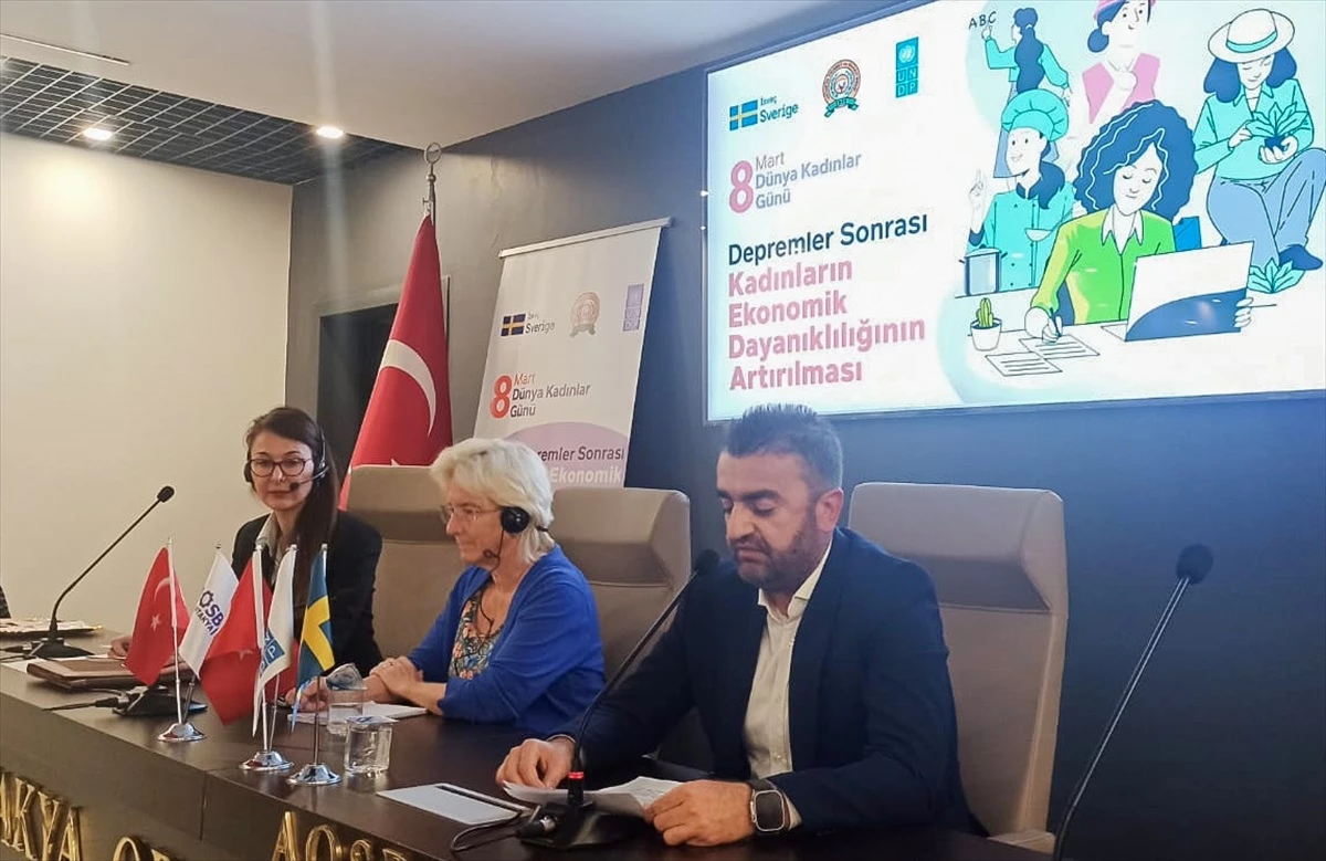 Hatay'da depremden etkilenen kadınlar bir araya geldi