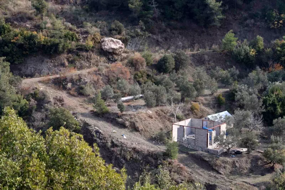 Hatay'da Taş Ocağı Patlamaları Depremzedeleri Tedirgin Etti