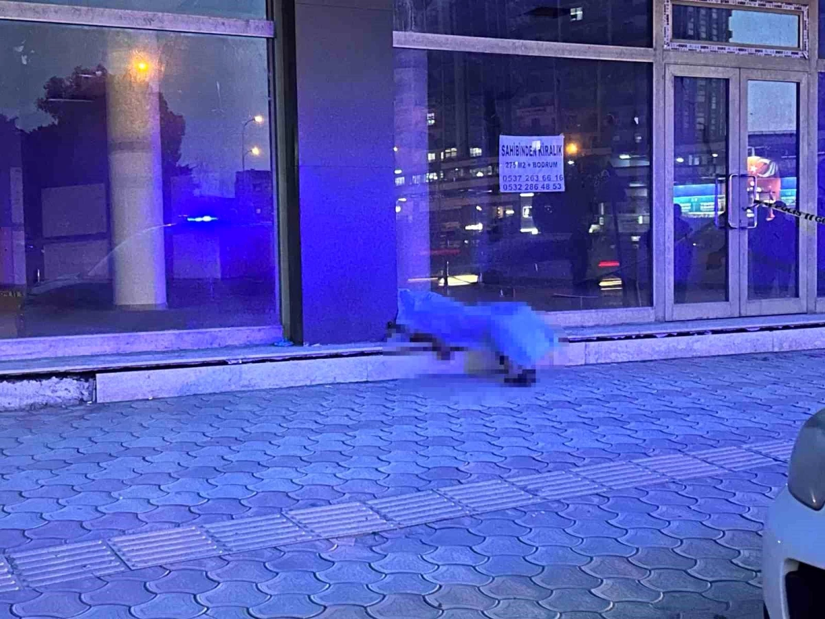 İskenderun'da Kalp Krizi Geçiren Kişi Ölü Bulundu