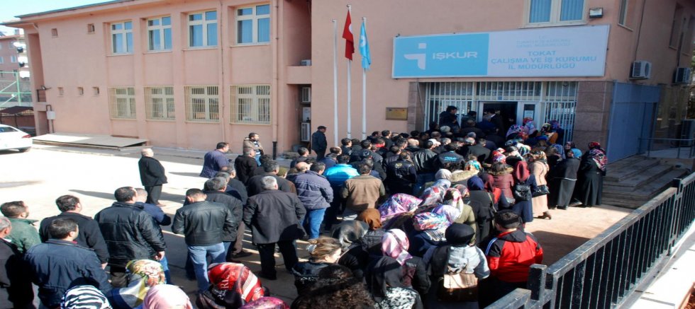 AKP 22 yılda 22 milyon işsiz yarattı