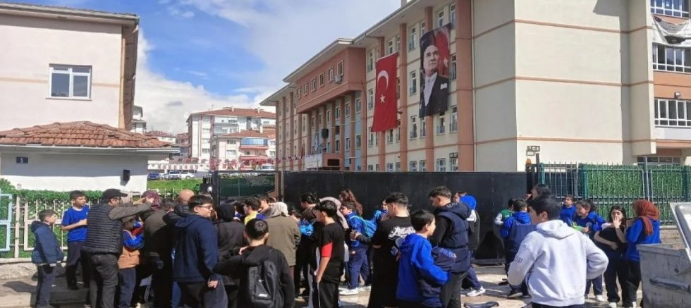 Ankara'da 5. sınıf öğrencisinin okula tabanca getirdiği iddiası