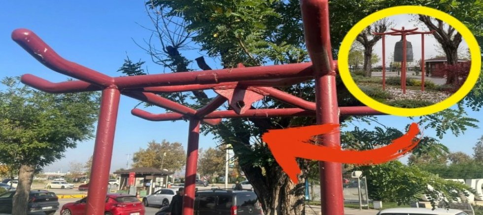 Yalova'da dostluk simgesini çaldılar. 87 kiloluk çanı hurdacıya bakın kaça sattılar