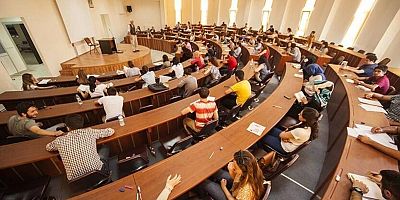 5 yılda 453 bin 852 öğrenci parasızlıktan kayıt dondurdu