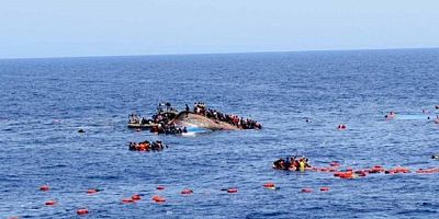 Akdeniz'de göçmen teknesi battı... Çok sayıda ölü var!
