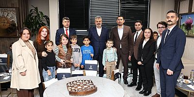 Başkan Öntürk, Şampiyonları Ağırladı