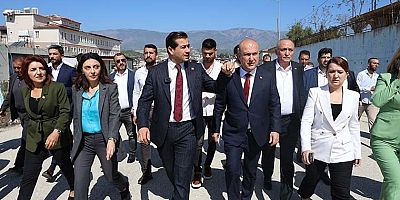 CHP'li Gökçe Gökçen ve Murat Bakan Hatay'da seçim sonuçlarına itirazları sürdürüyor