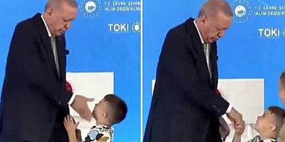 Erdoğan'dan elini öpmeyen çocuğa 'tokat' hareketi