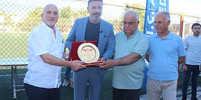 Hatay ASKF’den Sami Üstün’e Spora Desteğinden Dolayı Teşekkür Plaketi
