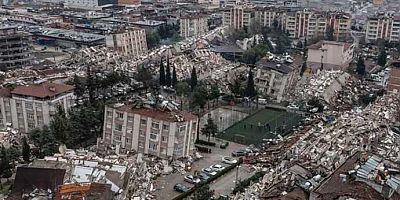 Hatay’da ‘peynir ekmek’ gibi dağıtılan belgelere büyük tepki