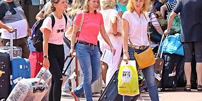 İngiltere Türkiye’ye gidecek vatandaşlarını ‘tecavüze karşı’ uyardı