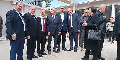 İskenderun CHP Belediye Başkan Adayı Av. Duduoğlu, Aziz Corç Kilisesini ziyaret etti