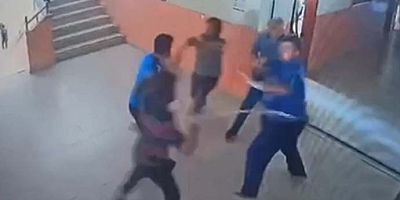 Okulda şiddet! Fenalaşan öğrencinin yakınları okul müdürünü zincirle darp etti