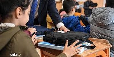 VELİ-DER ve ÇYDD'den eğitimde kriz uyarısı: Okul terkleri arttı, üç çocuktan biri devamsız