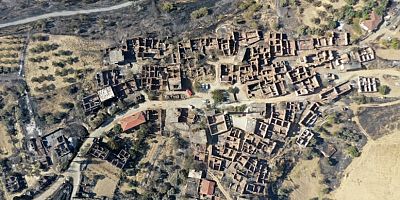 Yangınlar bölgeyi vurdu... Karayakuplu tamamen kül oldu