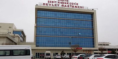 Yeşil alan aylardır tadilatta, hastalar mağdur: Erciş Devlet Hastanesi’nde muayenesiz teşhis skandalı